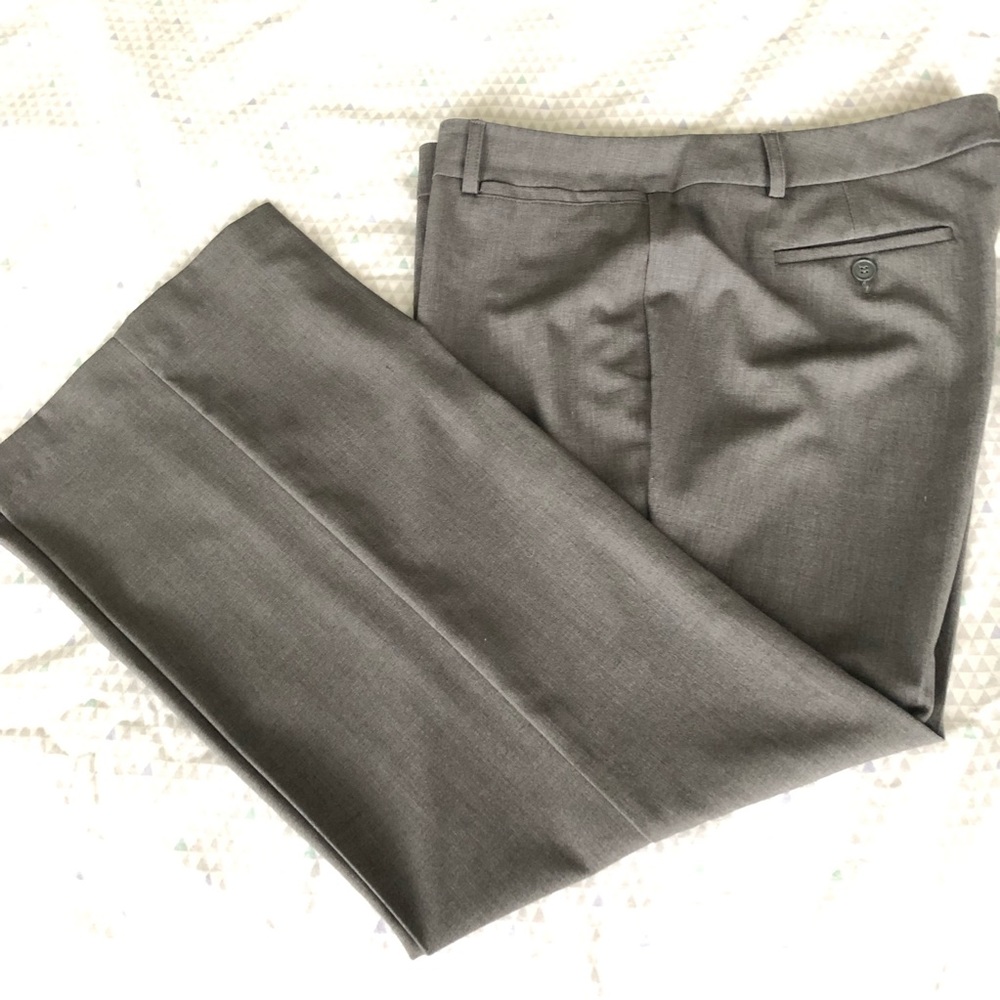 Lightweight Stretch Dress Pants - Grey